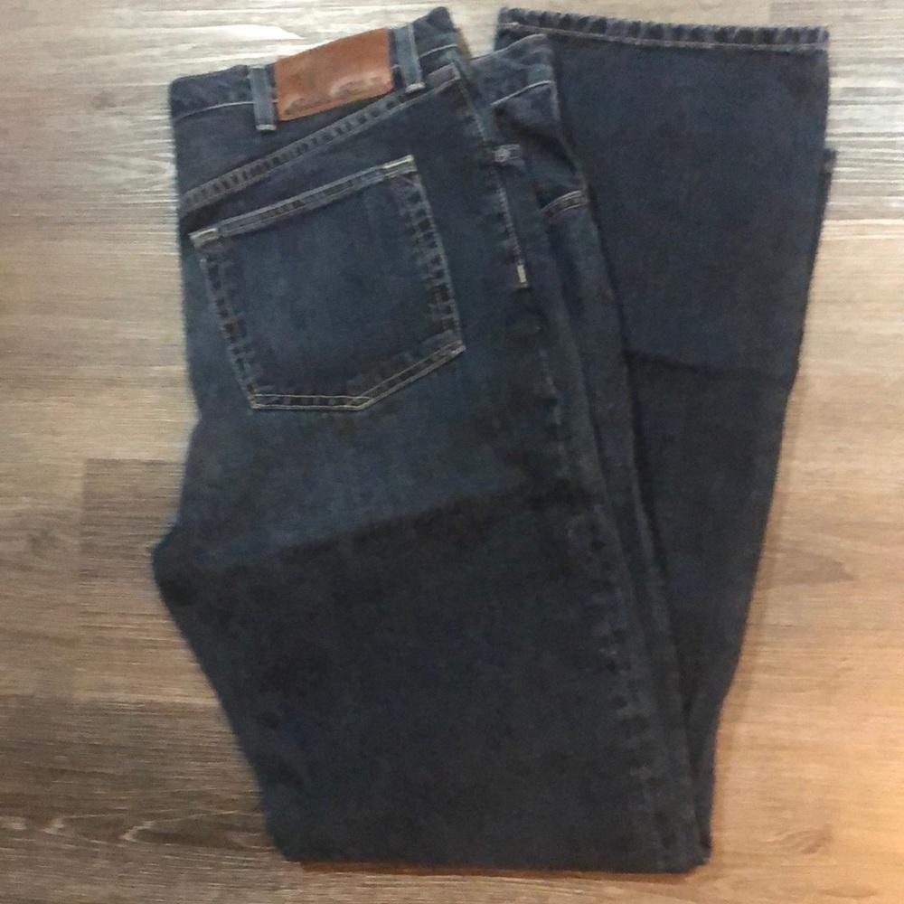 W 38 L 34 great condition relax fit Eddie Bauer